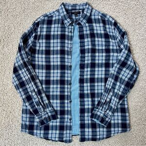 BANANA REPUBLIC Plaid Button Down Long Sleeve Shirt Light and Dark Blue XLarge
